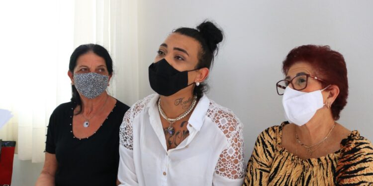 Jaraguaense trans consegue registro do nome social