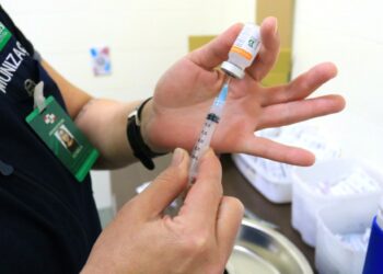 AstraZeneca e Coronavac: Agendados até dia 31 podem adiantar a 2ª dose em Jaraguá do Sul