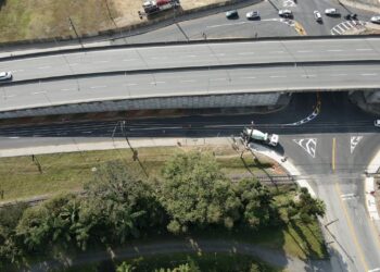 Trânsito será alterado no viaduto da Waldemar Grubba