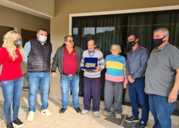 Nono Martini recebe homenagem da Câmara de Vereadores de Guaramirim