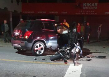 Motociclista fica ferido após acidente em Jaraguá do Sul