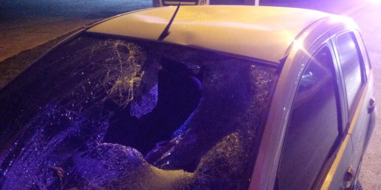 Dois pedestres são atropelados, em Guaramirim