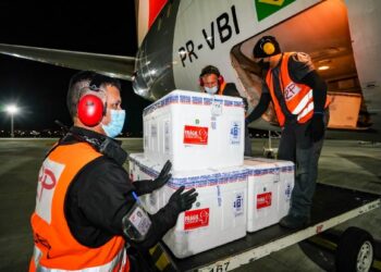 Santa Catarina recebe mais 316 mil doses da vacina contra a Covid-19