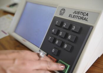 PSL e PT vão ficar com as maiores fatias do fundo eleitoral
