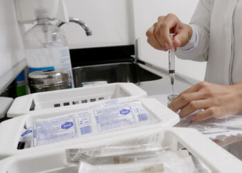 Sala de vacinação do Rio Hern se encontra fechada temporariamente em Schroeder