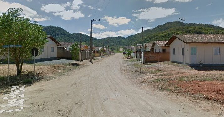 Rua José Scheuer recebe ordem de serviço para pavimentação