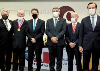 Advogados de Jaraguá do Sul são homenageados em solenidade