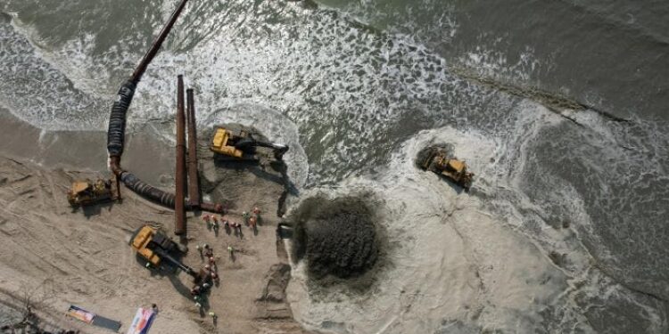Prefeitura divulga imagens do alargamento da Praia Central
