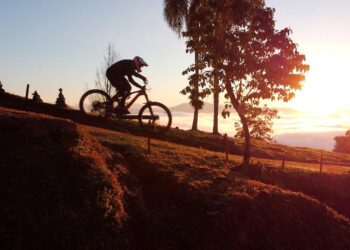 Catarinense de Downhill acontece nesse fim de semana no Pico Malwee