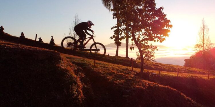 Catarinense de Downhill acontece nesse fim de semana no Pico Malwee
