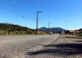 Rua Carlos Oechsler, na Figueira, deverá ser recuperada