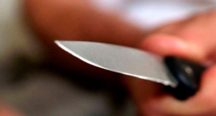 Mulher é detida após dar golpes de faca no marido em Guaramirim