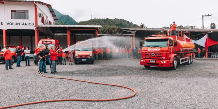 Associação dos Bombeiros Voluntários de Corupá celebra 34 anos de atuação