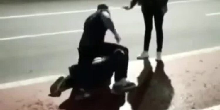 Vídeo: Polícia investiga agressão após briga de bar em Jaraguá do Sul