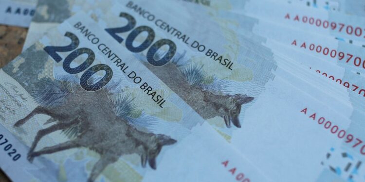 Cédulas de R$ 200 completam um ano em circulação