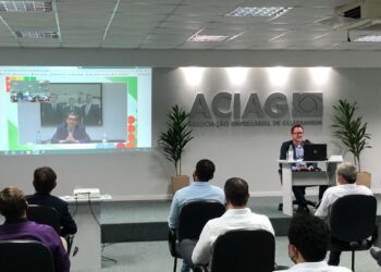 “A meta tem que ser desafiadora, mas realista”, diz conselheiro da Weg em evento da Aciag