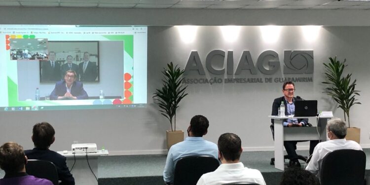 “A meta tem que ser desafiadora, mas realista”, diz conselheiro da Weg em evento da Aciag