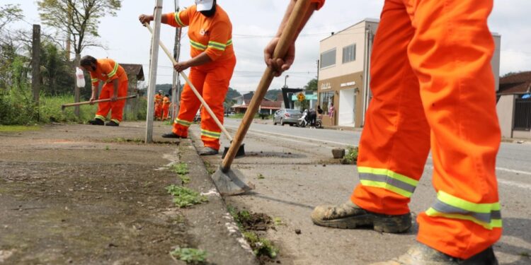 Jaraguá do Sul tem nova prestadora de serviços de limpeza urbana