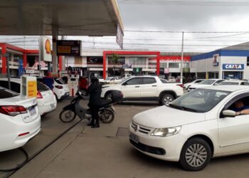 Começa a faltar combustível nos postos de Schroeder nesta quarta-feira (8)