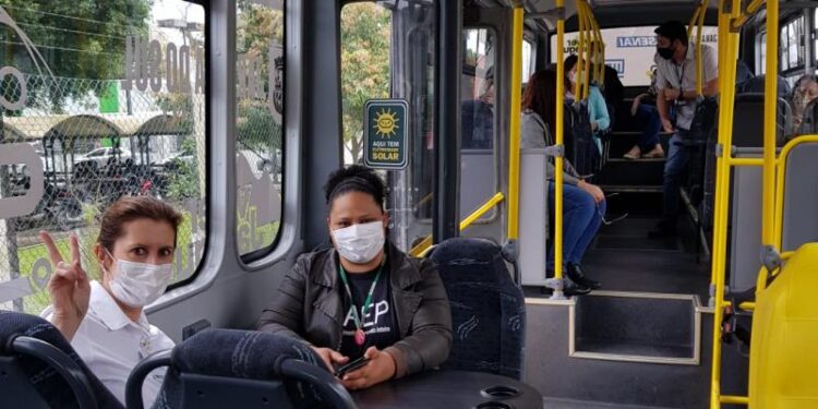 Mais de 300 pessoas já passearam com o ônibus elétrico em Jaraguá do Sul