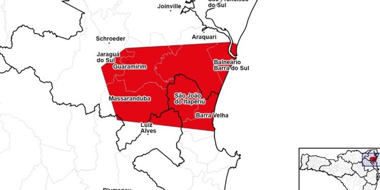 Defesa Civil alerta para temporal com descargas elétricas para região de Jaraguá do Sul