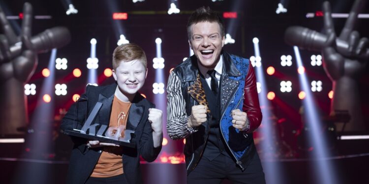 Cantor Gustavo Bardim chega hoje (29) a região