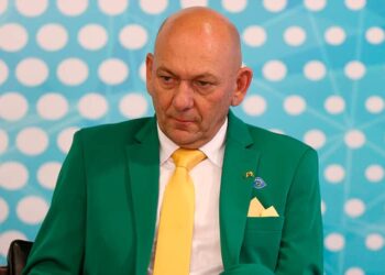 Luciano Hang pede fim dos bloqueios nas estradas