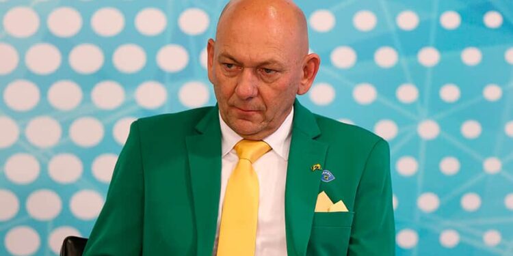 Luciano Hang pede fim dos bloqueios nas estradas