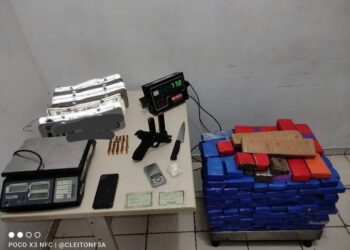 Após abordagem em Massaranduba, PM apreende 77 quilos de maconha em Araquari