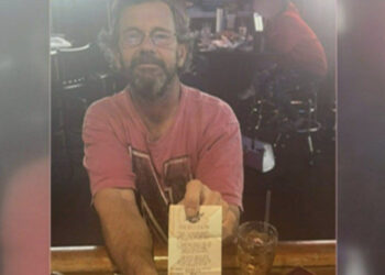 Ganhador da loteria se afoga com bilhete premiado no bolso