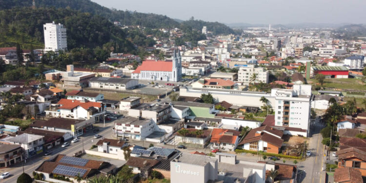 Vereadores aprovam e Guaramirim poderá ter prédios de até 25 andares