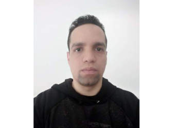 Jaraguaense pede ajuda para encontrar mãe biológica