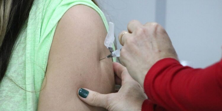 Jaraguá do Sul ultrapassa 200 mil doses aplicadas contra a covid-19