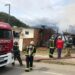 Residência onde viviam 7 pessoas é destruída pelo fogo em Jaraguá do Sul