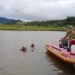 Canoa vira, 3 caem na água e criança de 9 anos é única sobrevivente em SC