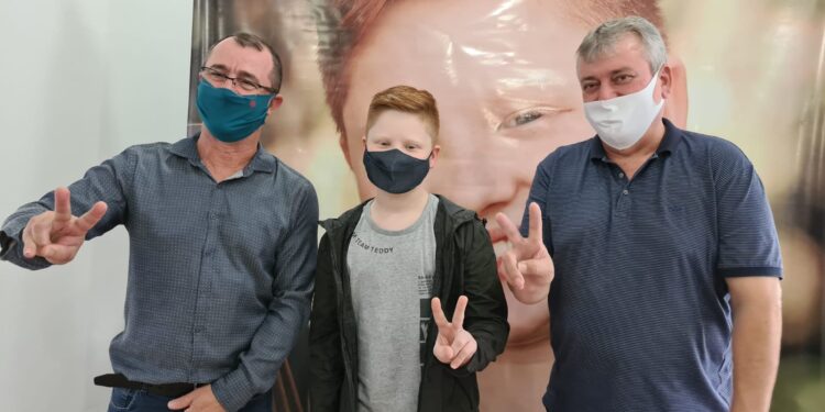 Gustavo Bardim deve lançar álbum com a Universal até metade de 2022