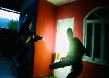 [Vídeo] Após roubar e agredir idosa com arma, homem é preso em Araquari