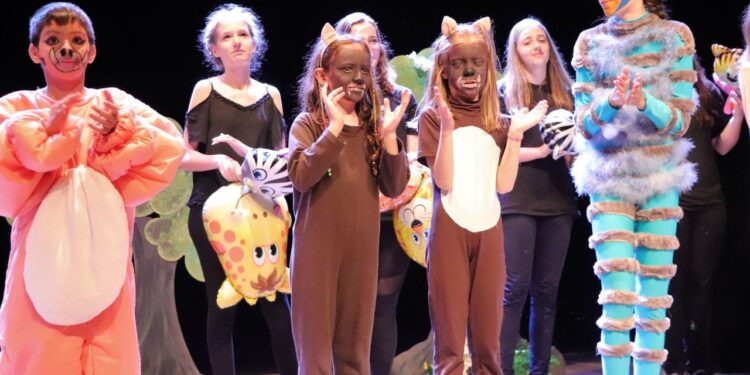 Abertas as inscrições para Integração de Teatro de Jaraguá do Sul