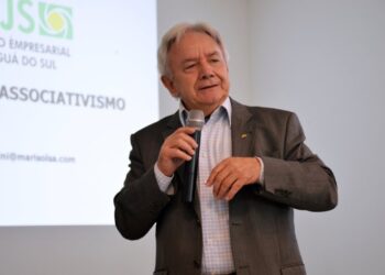 Vicente Donini recebe Ordem do Mérito da Indústria da CNI