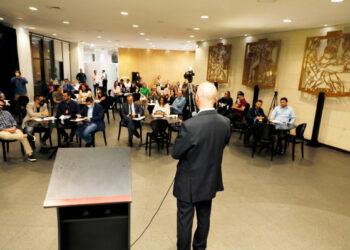 Sicredi e ACIJ apresentam família de Cartões Útil