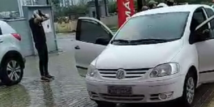 Casal é preso suspeito de cometer furtos em residências de Jaraguá do Sul