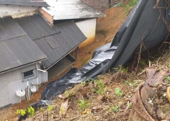 Fotos: Chuvas causam pontos de alagamentos e deslizamentos de terra em Guaramirim