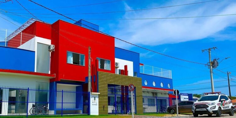 Prefeitura esclarece informação de uma suposta bomba em escola de Itapoá