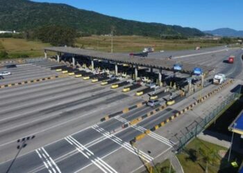 Procon determina que concessionárias liberem pedágios em caso de filas extensas