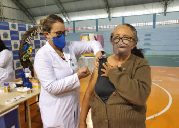 Guaramirim aguarda 2,9 mil pessoas para tomarem a segunda dose da vacina contra o coronavírus