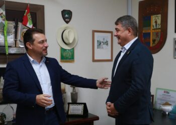 Governador visita prefeito de Jaraguá do Sul e conhece painel de gestão