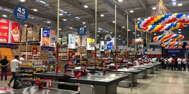 Komprão inaugura segunda loja em Jaraguá do Sul