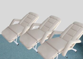 Enfermaria do Hospital São José recebe poltronas acolchoadas e reclináveis