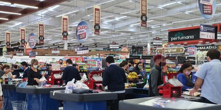 Black Friday Condor terá descontos de até 50% e parcelamento facilitado