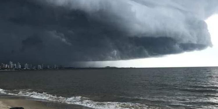 Verão será de temporais intensos em Santa Catarina